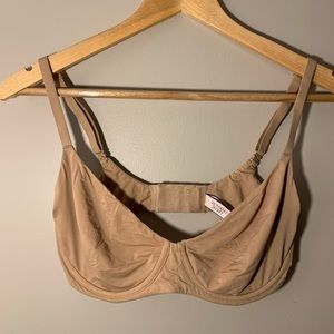 Victoria secret unlined Demi bra